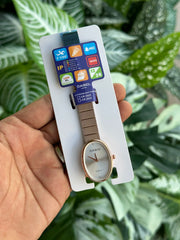 Ladies mini dial