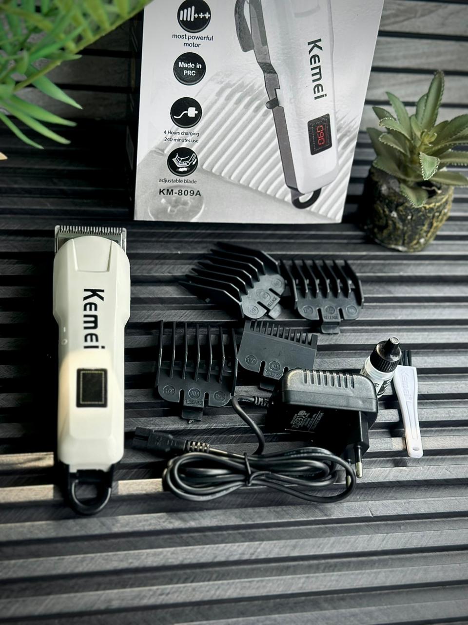 Kemei  Rechargeable Hair Trimmer Electric Hair Clipper, Razor Trimmer 4 Length Settings