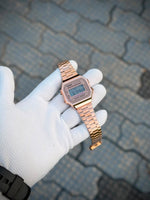 Unisex vintage model